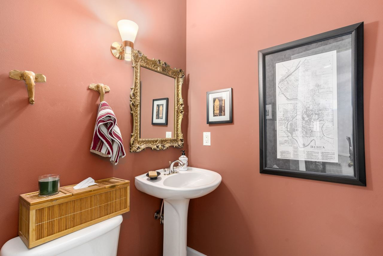 2201 Hollowgate Road Raleigh, NC 27614 - Photo 16 of 30 Powder Room