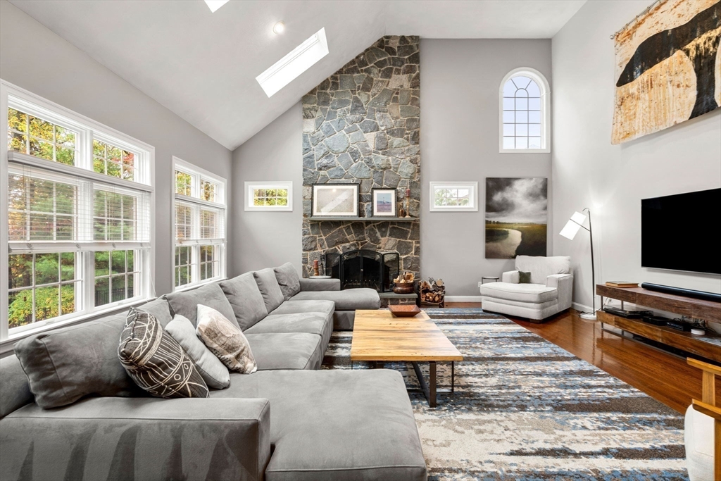 45 Thistle Road North Andover, MA 01845 - Photo 17 of 40