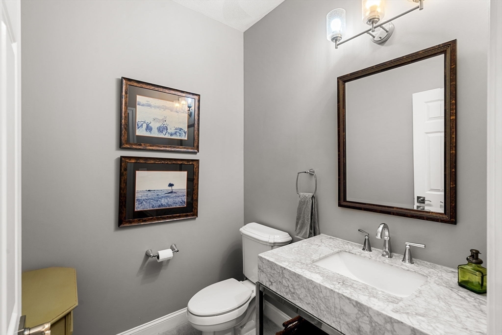 45 Thistle Road North Andover, MA 01845 - Photo 25 of 40