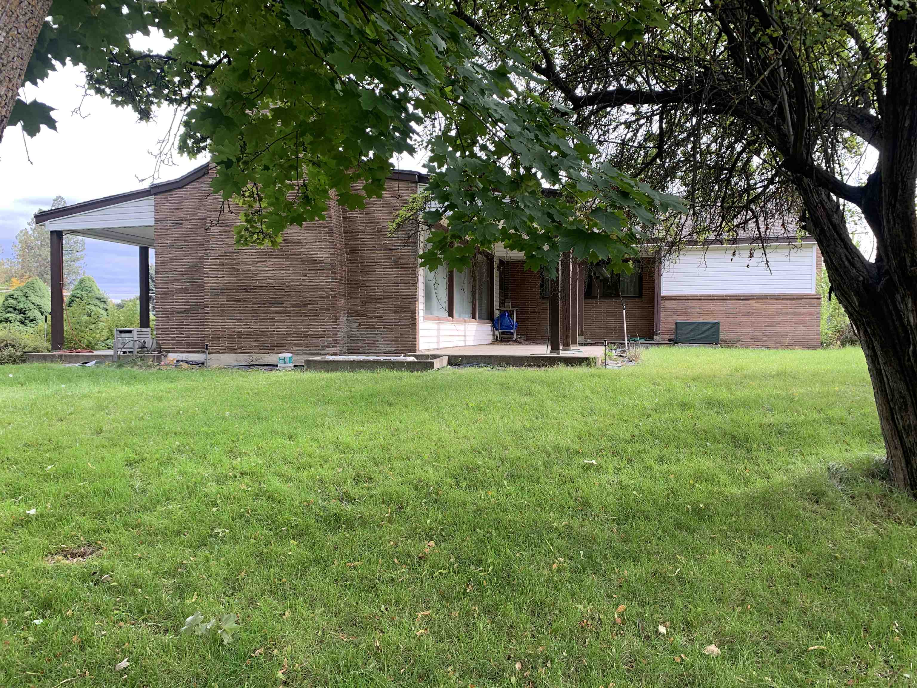 405 West Graves Road Spokane, WA 99218 - Photo 5 of 43