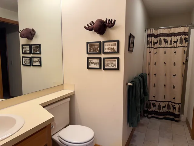 $3,500 | 4 Pioneer Point, Grantham, NH 03753