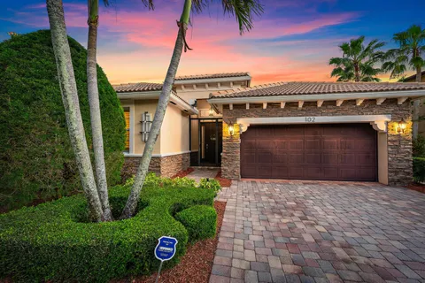$980,000 | 102 Crab Cay Way, Jupiter, FL 33458