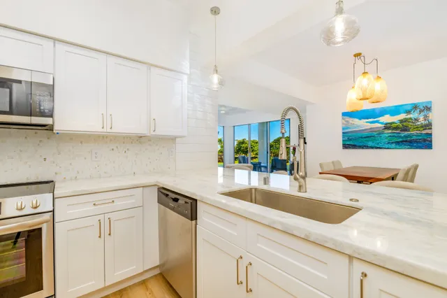 $1,145,000 | 69-1010 Keana Place, Unit B106, Waikoloa, HI 96738