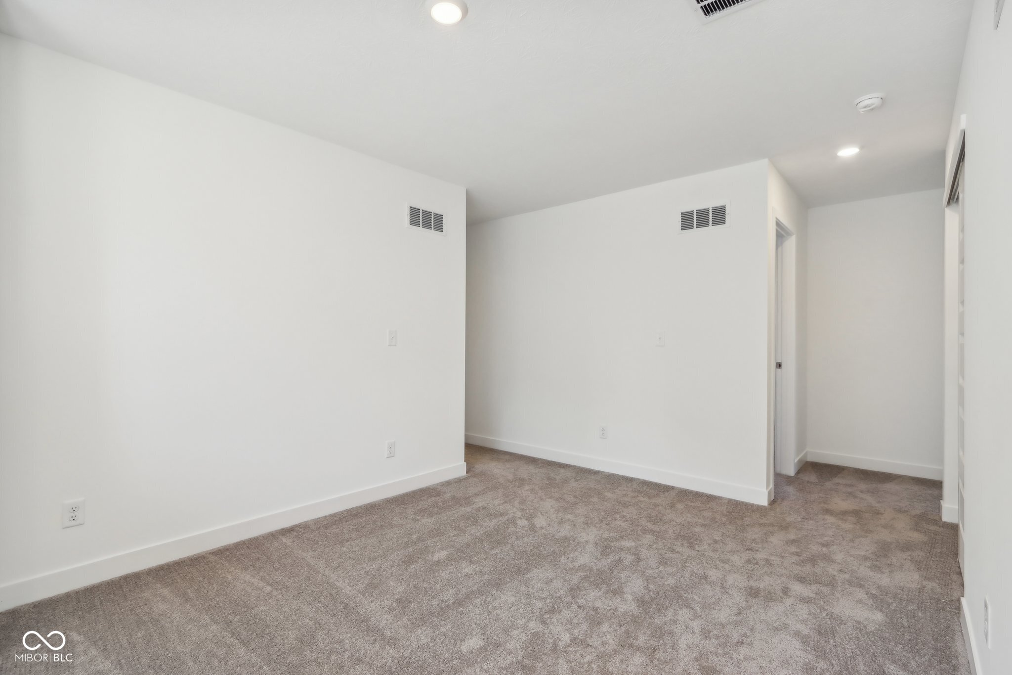 1669 Windrush Place Westfield, IN 46074 - Photo 15 of 47