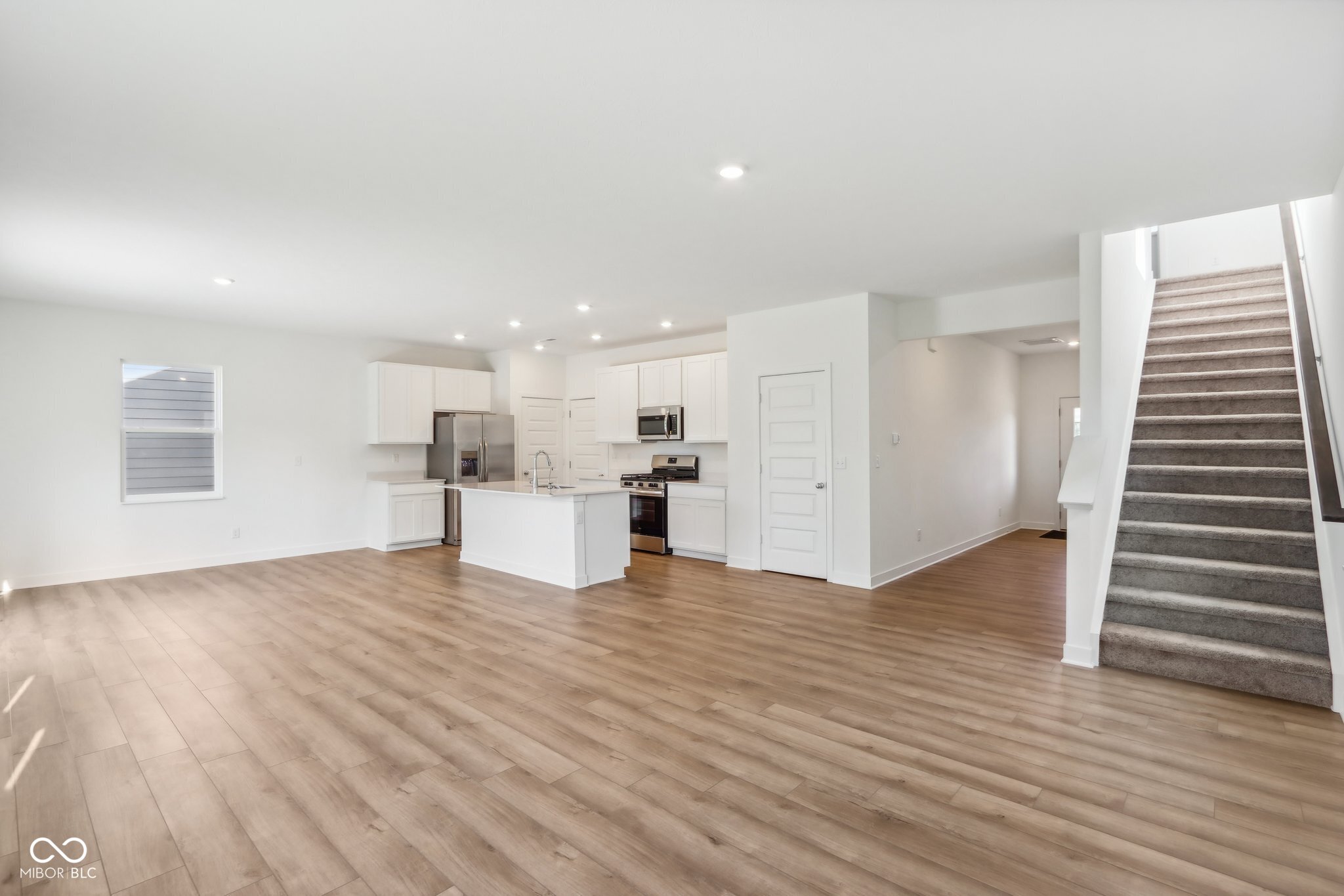 1669 Windrush Place Westfield, IN 46074 - Photo 5 of 47