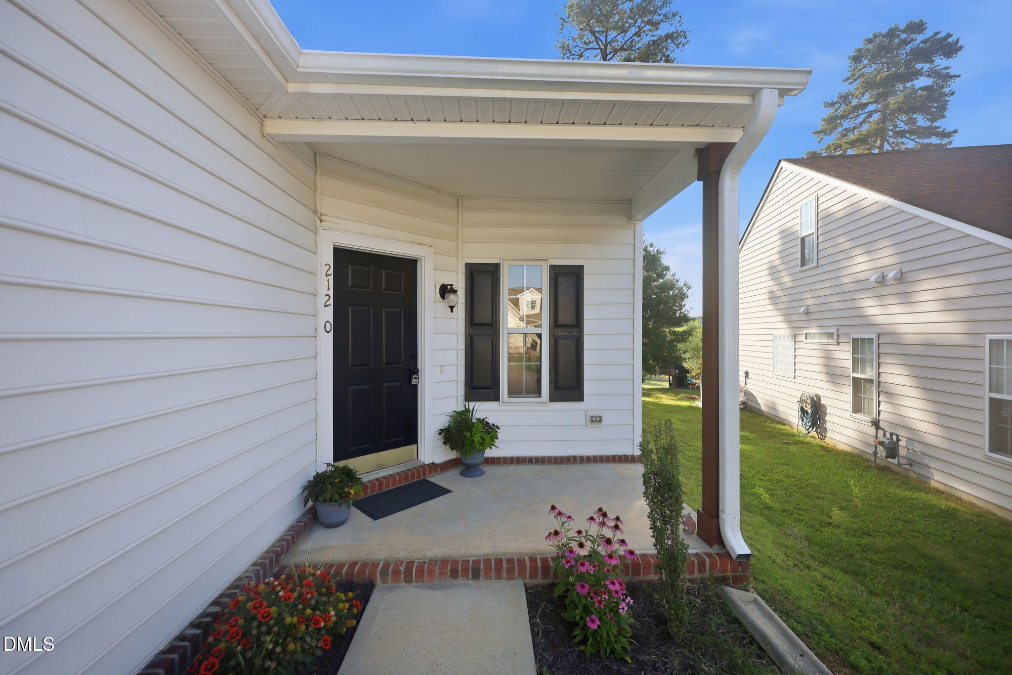 2120 Castle Pines Drive Raleigh, NC 27604 - Photo 6 of 41