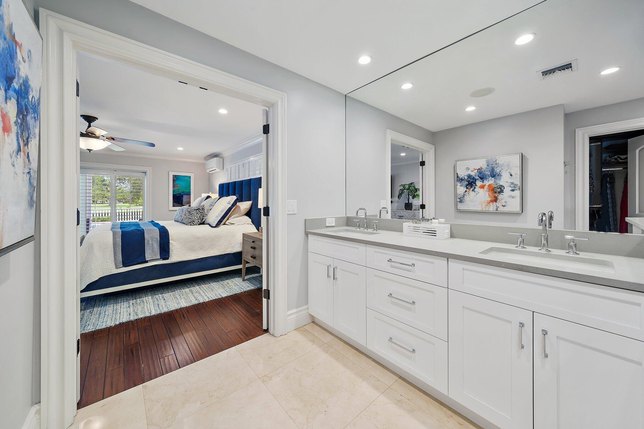 98 Golfview Drive Tequesta, FL 33469 - Photo 14 of 34 98 Golfview Dr