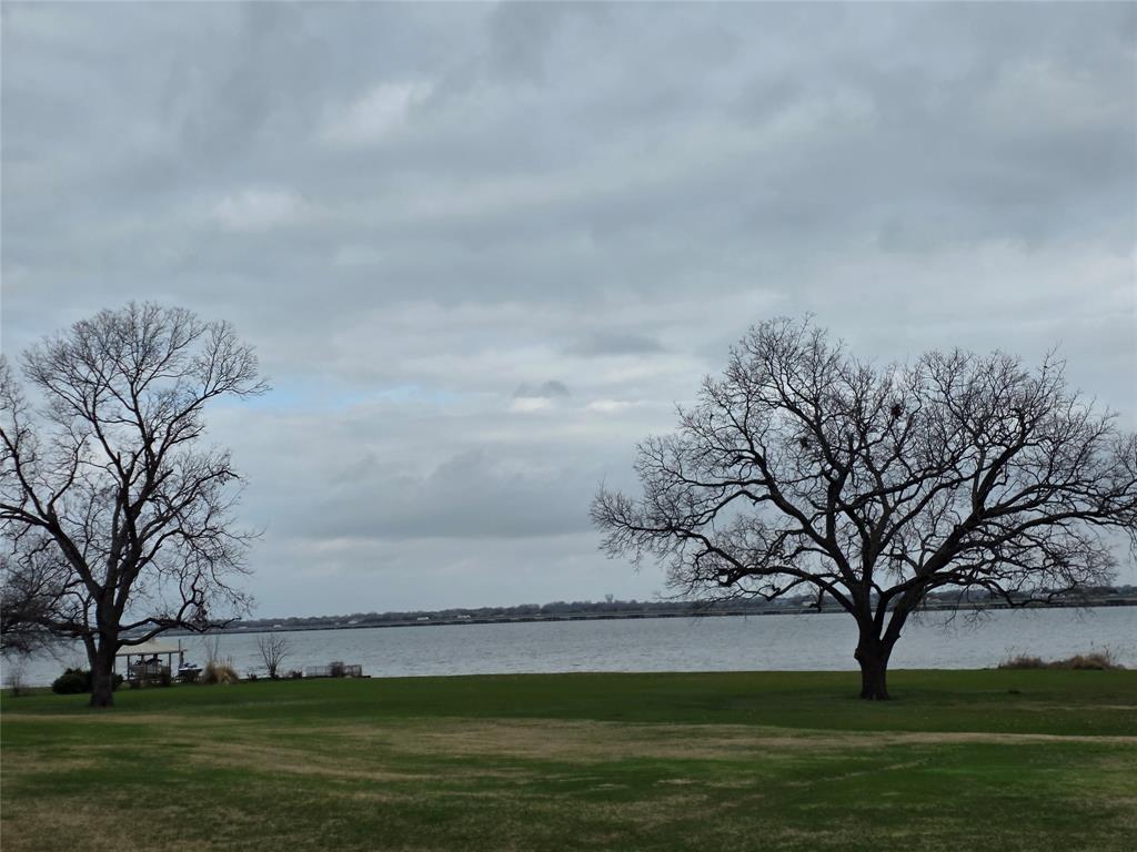 1038 Signal Ridge Place Rockwall, TX 75032 - Photo 22 of 22 Short walk to the community lake access and view