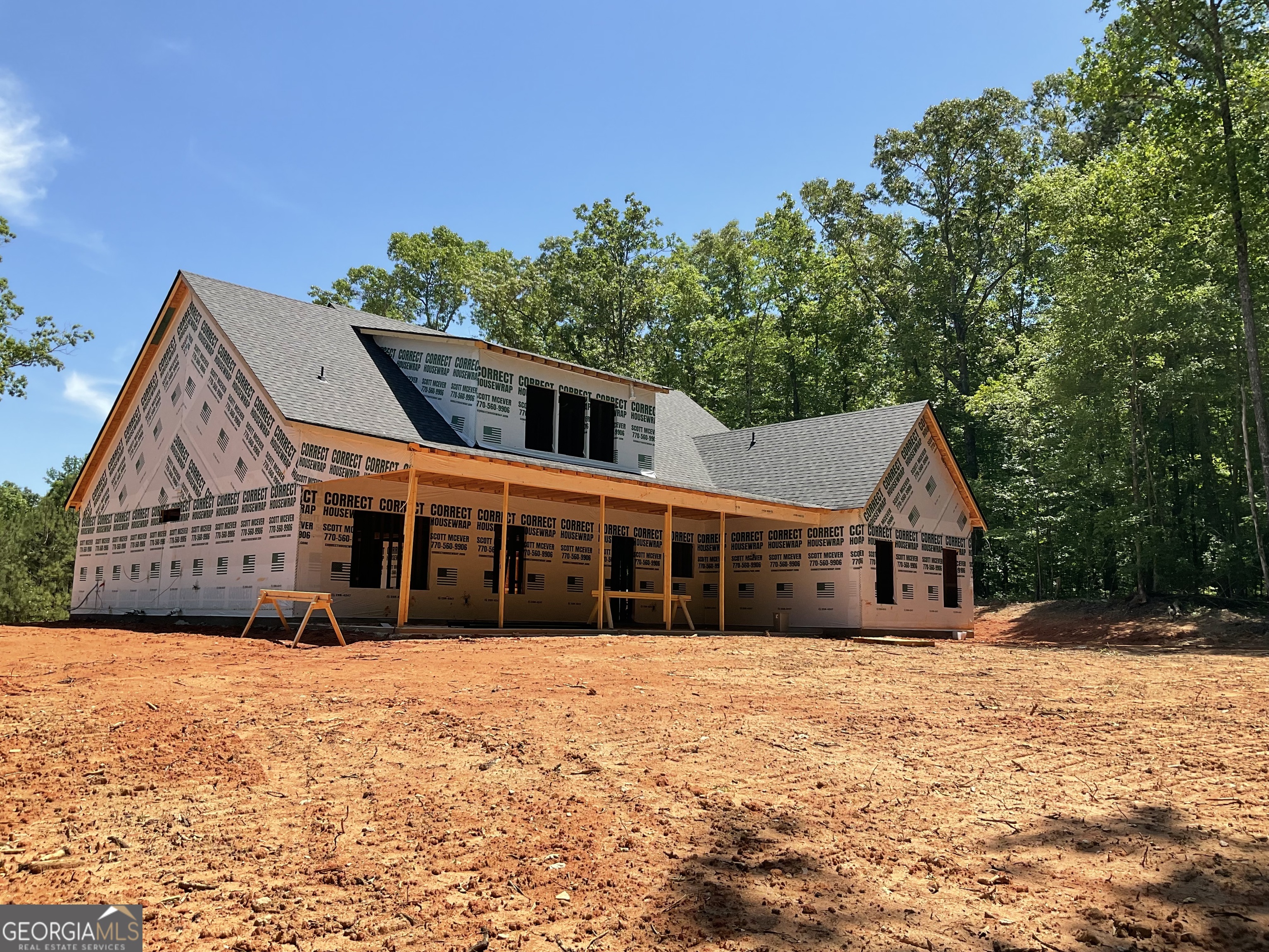 103 Crestview Lane Jackson, GA 30233 - Photo 3 of 6 a view of a house with a yard
