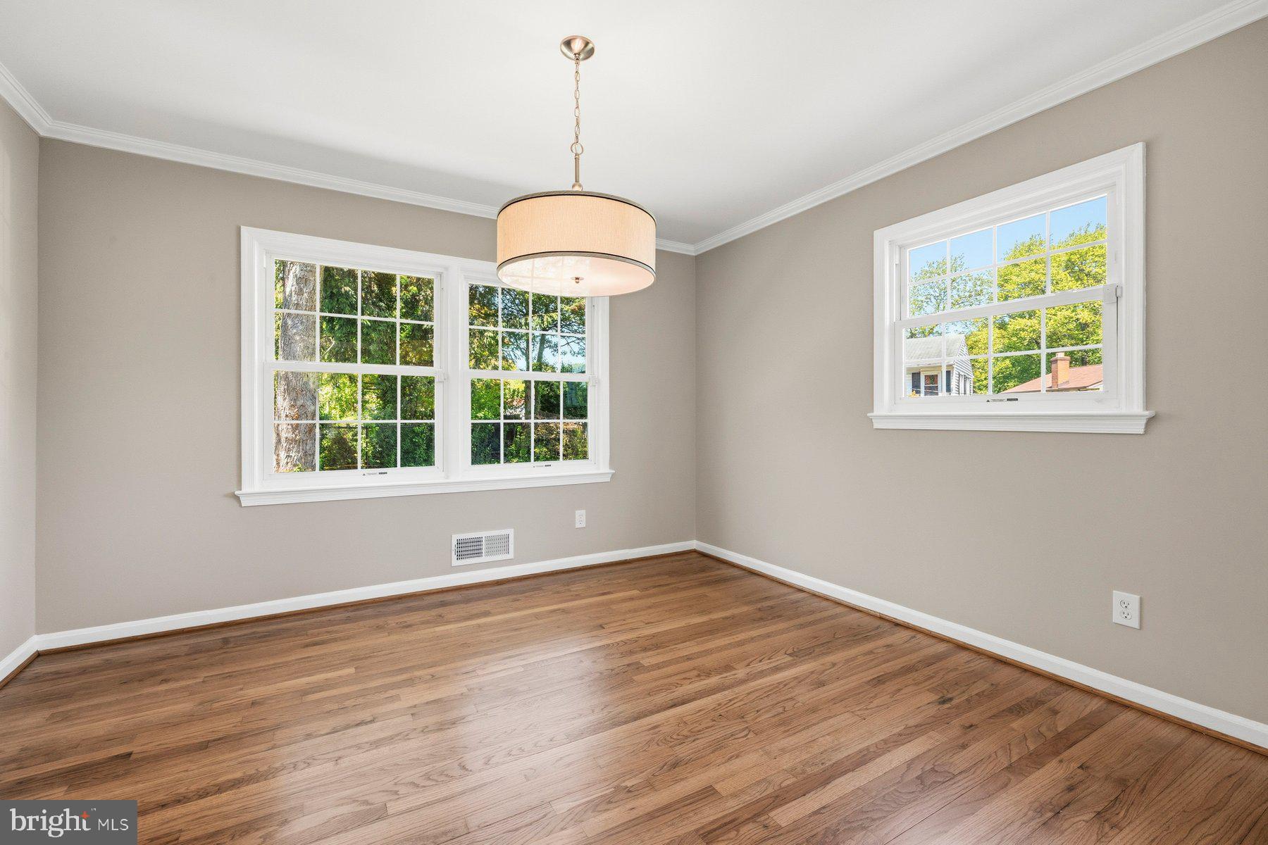 1108 Tiffany Road Silver Spring, MD 20904 - Photo 17 of 40 Dining room