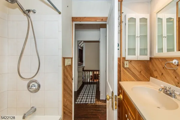 $419,000 | 51 West Shore Trail, Sparta, NJ 07871