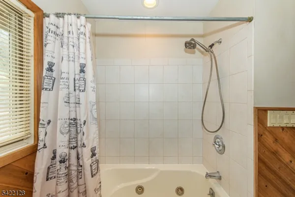 $419,000 | 51 West Shore Trail, Sparta, NJ 07871