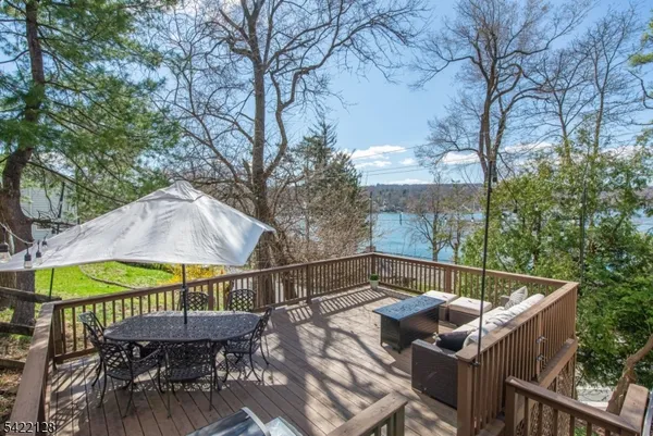 $419,000 | 51 West Shore Trail, Sparta, NJ 07871