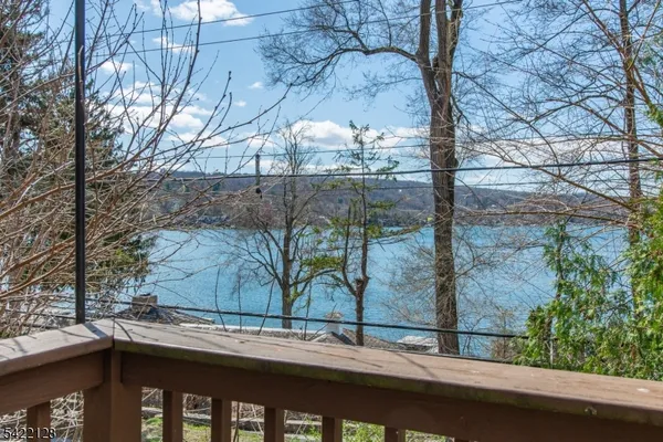 $419,000 | 51 West Shore Trail, Sparta, NJ 07871