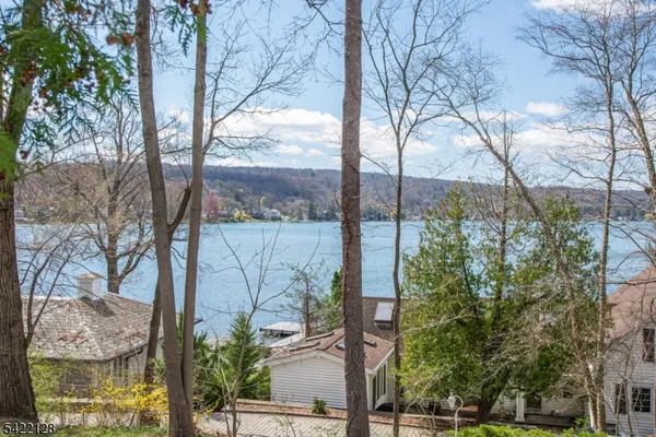 $419,000 | 51 West Shore Trail, Sparta, NJ 07871