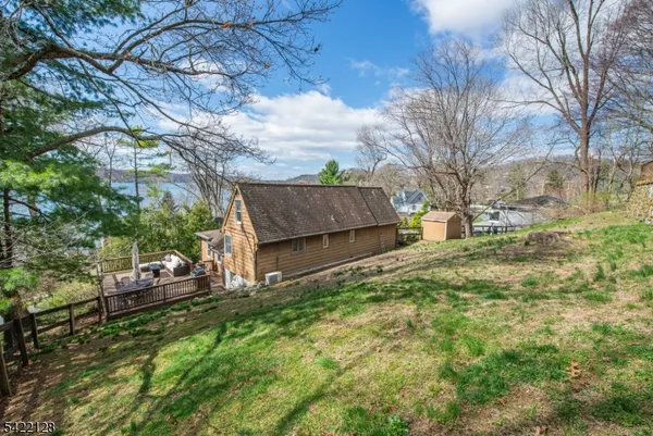 $419,000 | 51 West Shore Trail, Sparta, NJ 07871
