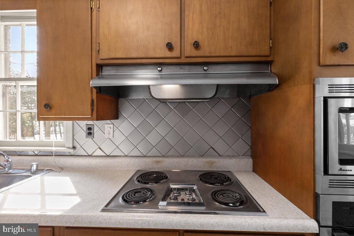 10304 Pierce Drive Silver Spring, MD 20901 - Photo 14 of 45