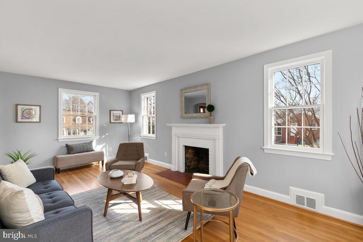 10304 Pierce Drive Silver Spring, MD 20901 - Photo 7 of 45