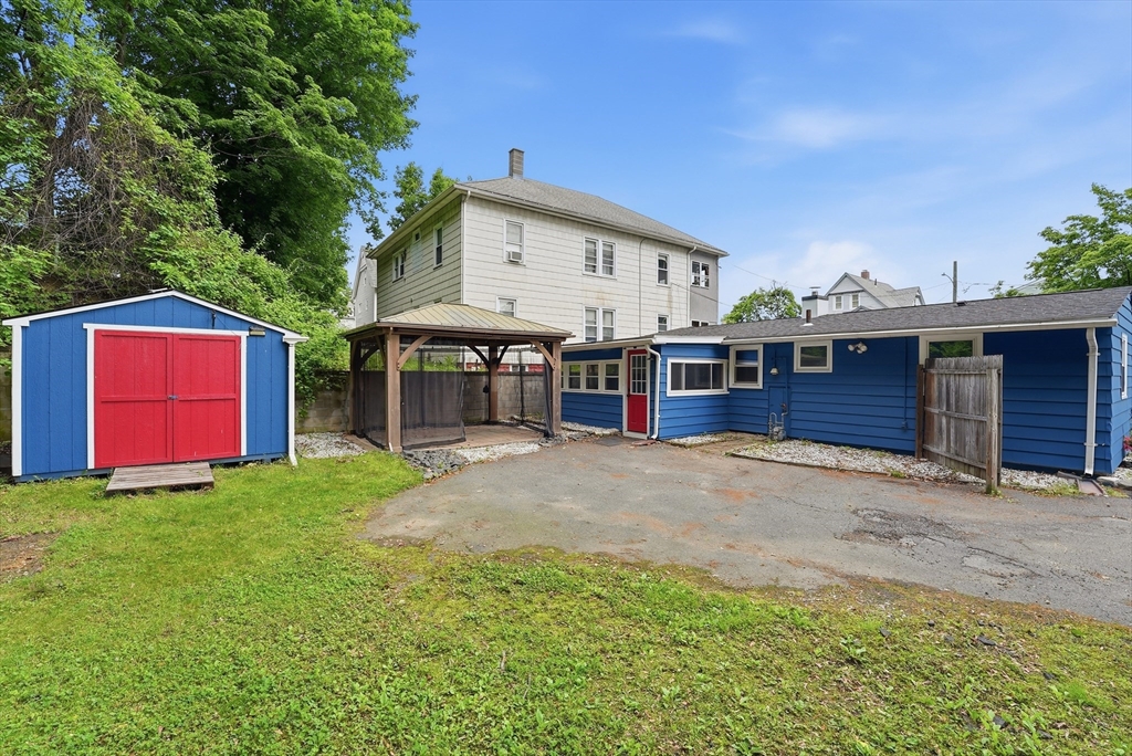 165 Hampden Street Springfield, MA 01151 - Photo 34 of 41