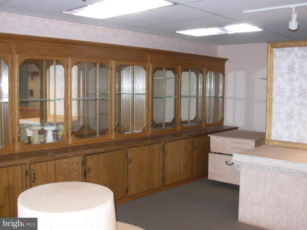10 Queen Road Intercourse, PA 17534 - Photo 11 of 14 Gallery Image 11