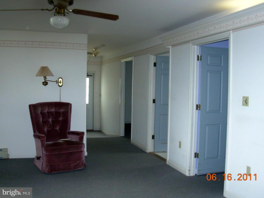 10 Queen Road Intercourse, PA 17534 - Photo 7 of 14 Gallery Image 7
