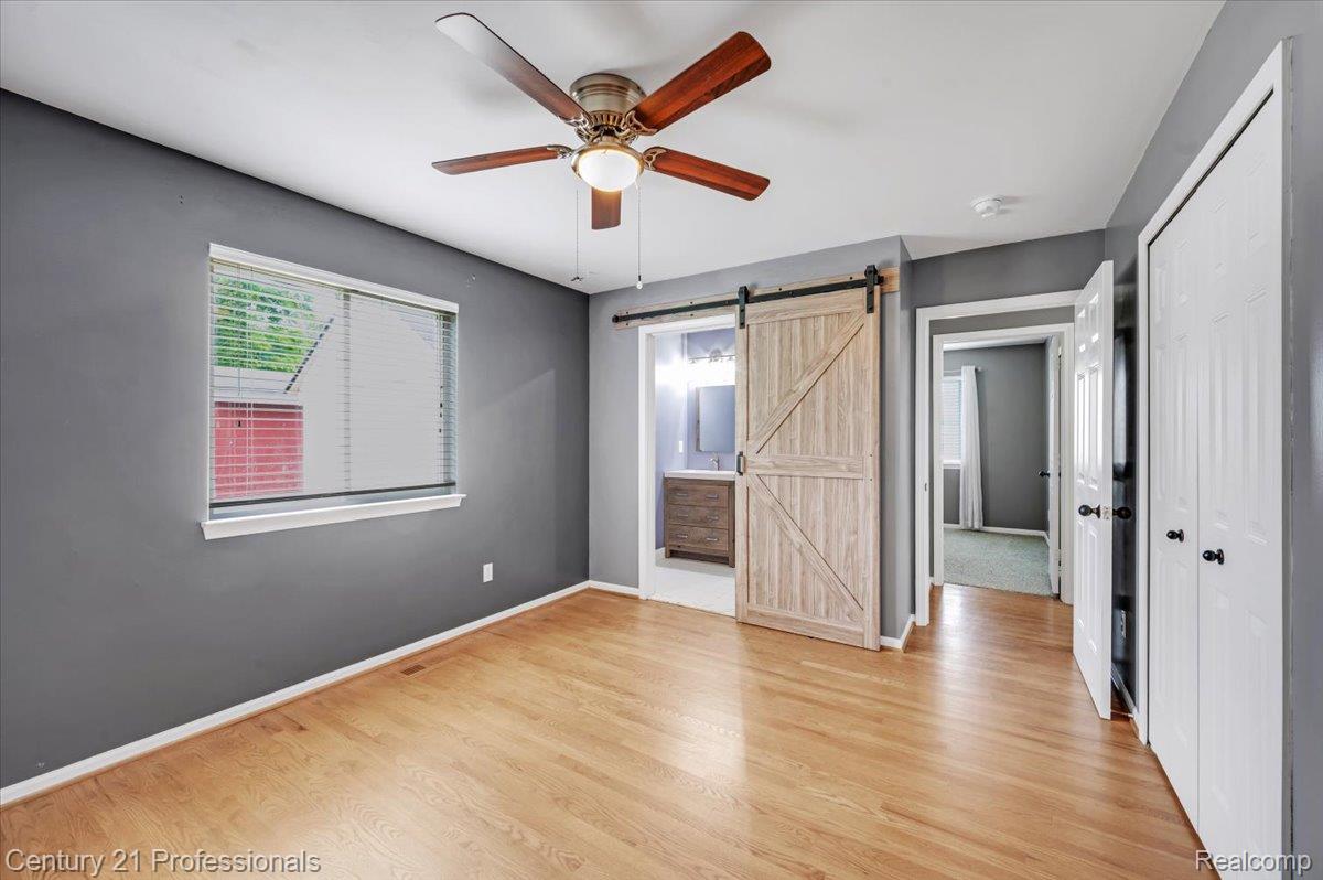 53611 County Line Road New Baltimore, MI 48047 - Photo 22 of 29 21-DSC_3045.jpg
