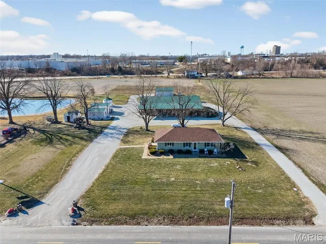 $699,000 | 1371 Silvers Road, St. Peters, MO 63376