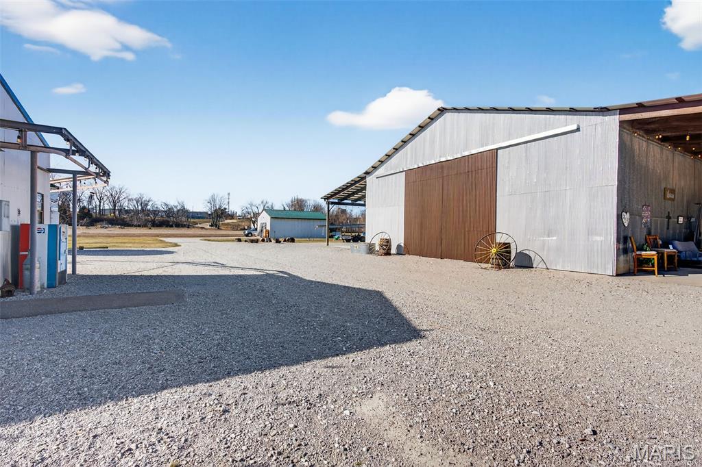 1371 Silvers Road St. Peters, MO 63376 - Photo 35 of 79