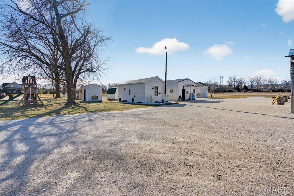 1371 Silvers Road St. Peters, MO 63376 - Photo 41 of 79