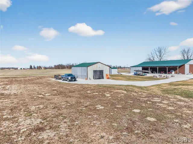 $699,000 | 1371 Silvers Road, St. Peters, MO 63376