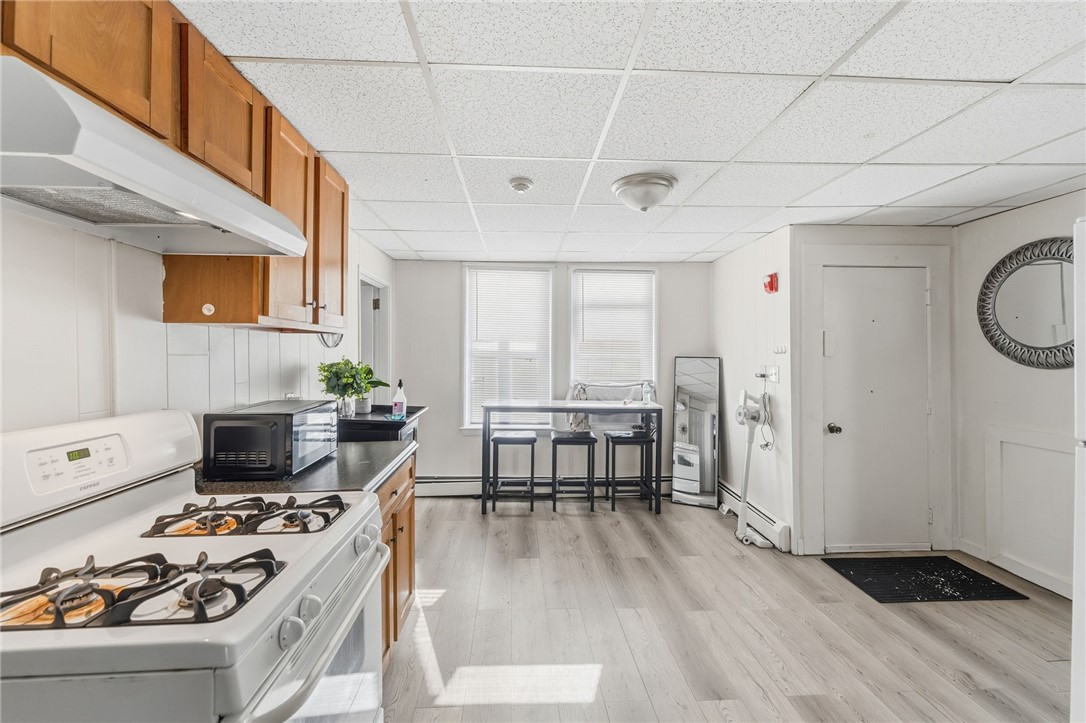 263 Elm Street Woonsocket, RI 02895 - Photo 6 of 27