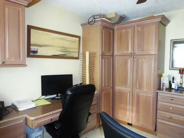 $2,300 | 3202 Northeast 7th Place, Pompano Beach, FL 33062