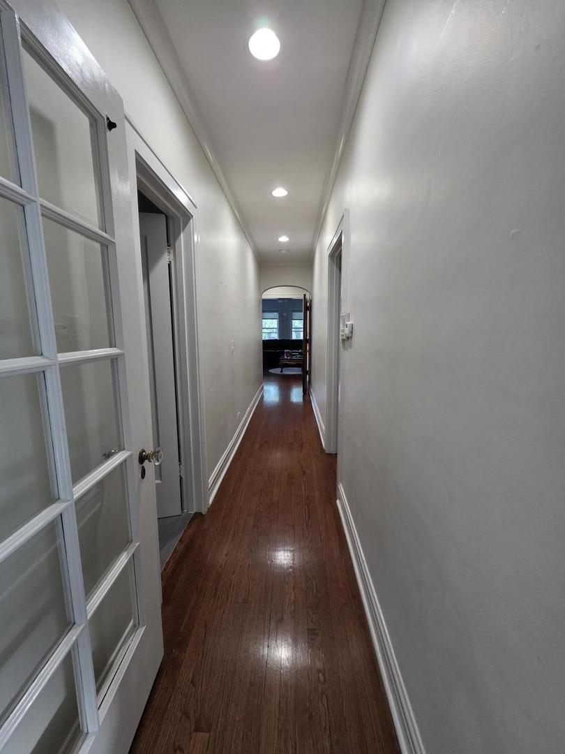 6420 North Artesian Avenue, Unit 2 Chicago, IL 60645 - Photo 3 of 8 a view of gallery