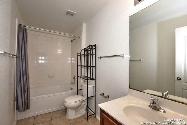 $1,350 | 10142 Dixon Wood, San Antonio, TX 78245