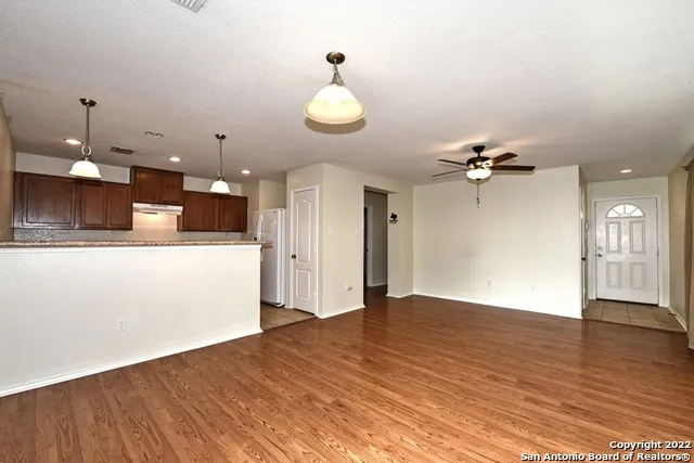 $1,350 | 10142 Dixon Wood, San Antonio, TX 78245