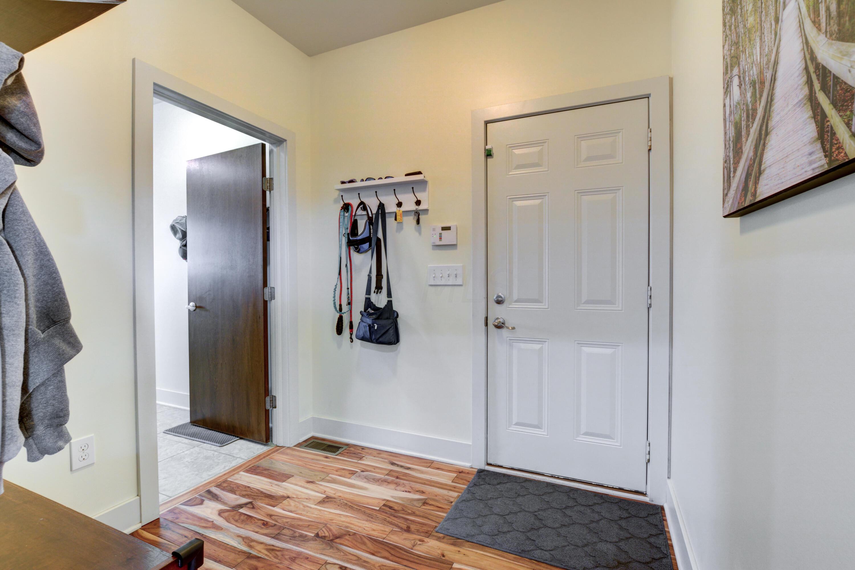 12800 Trenton Road Galena, OH 43021 - Photo 33 of 49 Mud Room