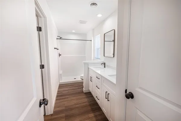 $569,000 | 1802-1804 West Kyle, Beloit, WI 53511