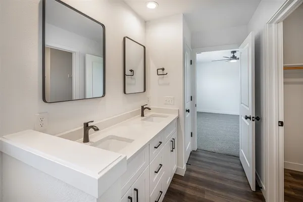 $569,000 | 1802-1804 West Kyle, Beloit, WI 53511