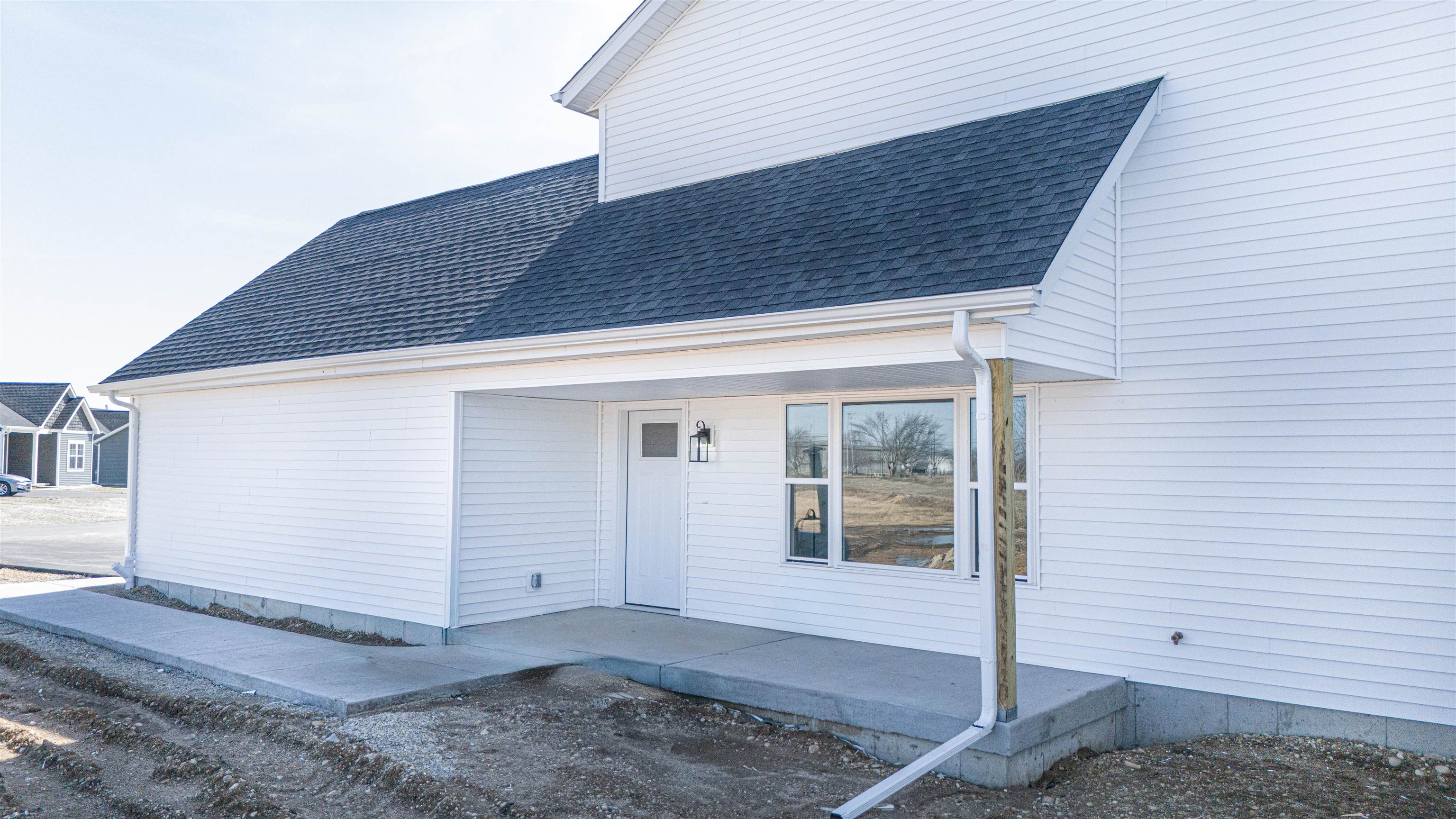1802-1804 West Kyle Beloit, WI 53511 - Photo 3 of 32