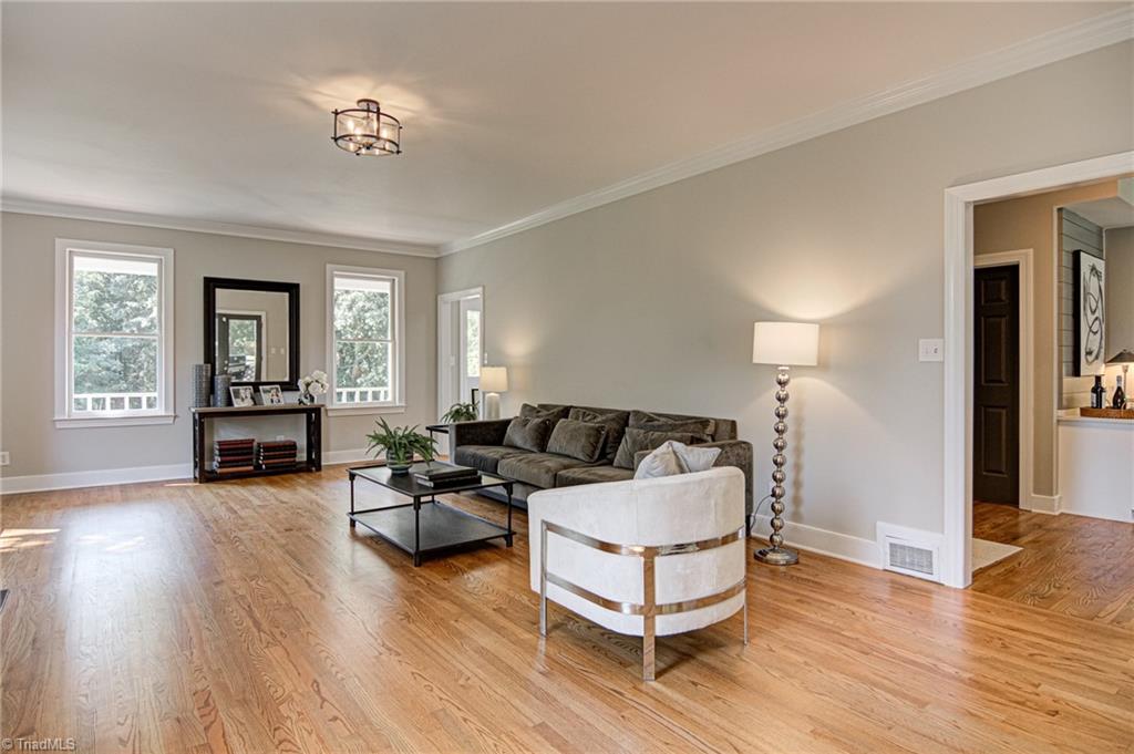 3332 Transou Road Pfafftown, NC 27040 - Photo 6 of 44 Gallery Image 6