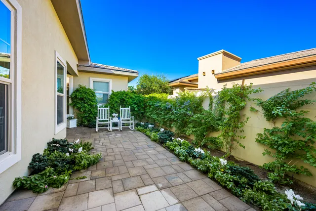 $889,000 | 51225 Clubhouse Drive, Indio, CA 92201