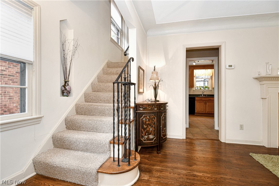 2419 Channing Road Cleveland, OH 44118 - Photo 8 of 22 Gallery Image 8