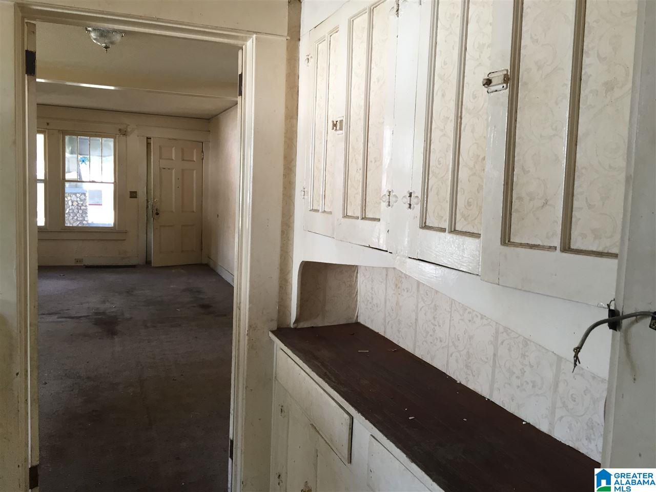 618 80th Place South Birmingham, AL 35206 - Photo 8 of 27
