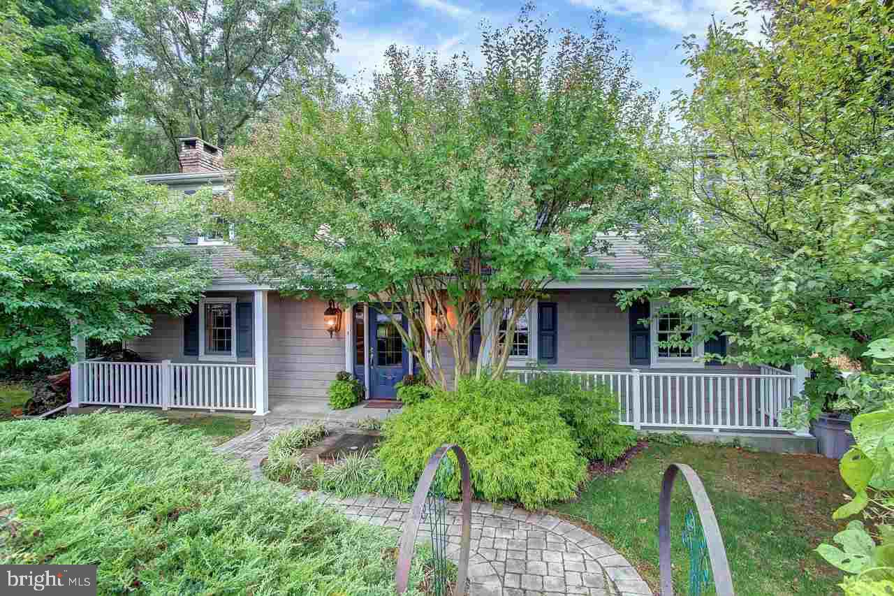 1796 Powder Mill Road York, PA 17403 - Photo 1 of 35
