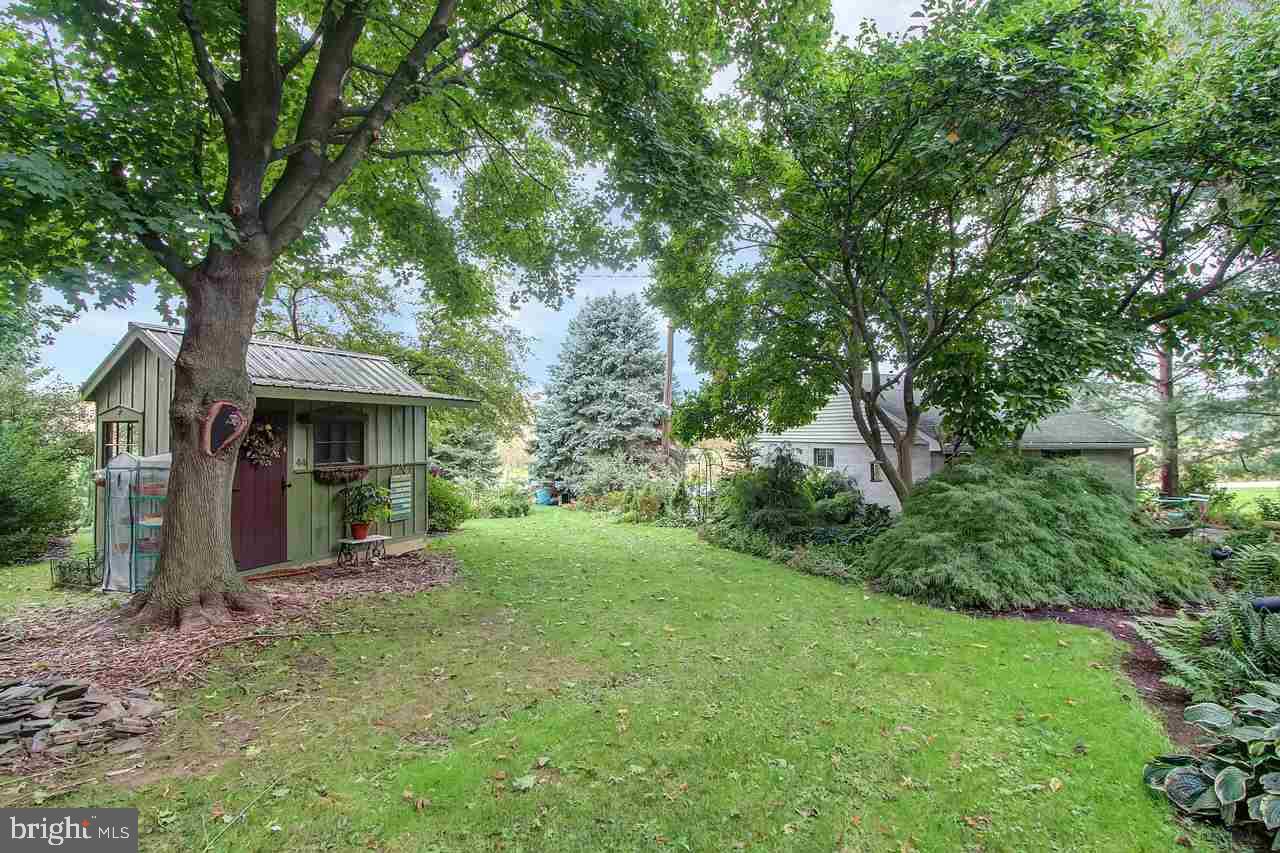 1796 Powder Mill Road York, PA 17403 - Photo 27 of 35