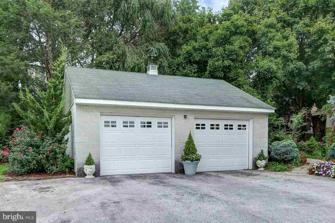 1796 Powder Mill Road York, PA 17403 - Photo 28 of 35