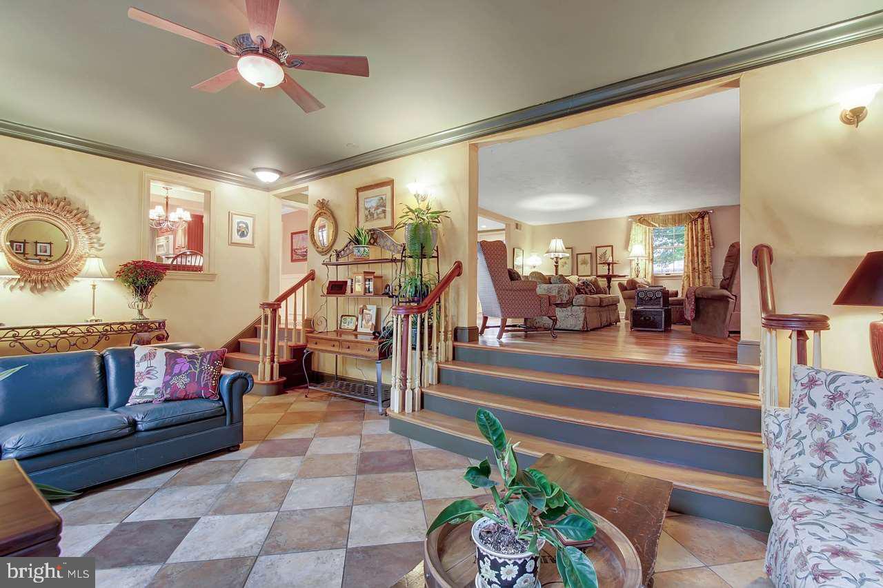 1796 Powder Mill Road York, PA 17403 - Photo 5 of 35
