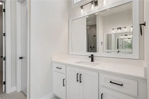 $637,000 | 25003 West 89th Terrace, Lenexa, KS 66227