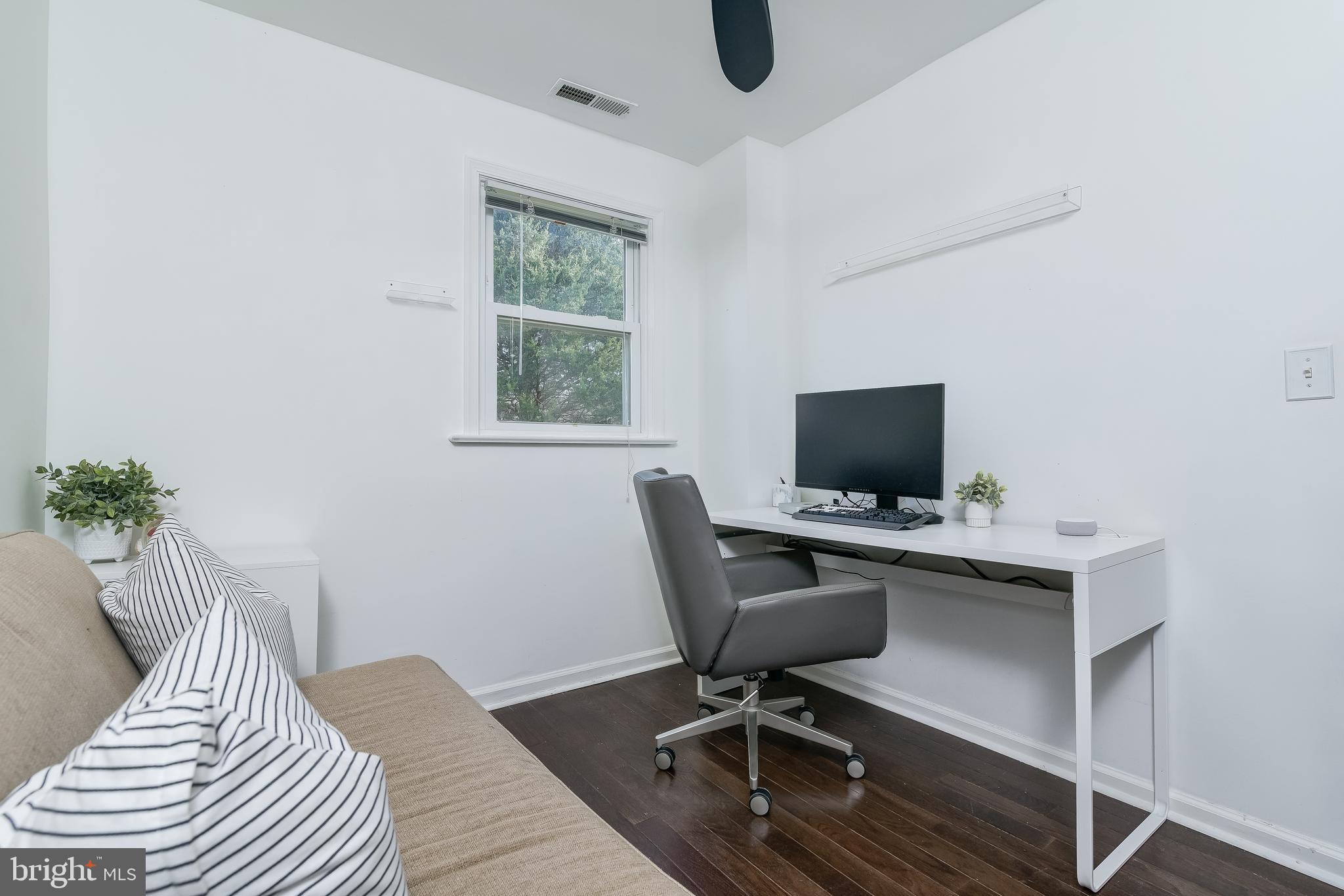 141 Awkard Lane Silver Spring, MD 20905 - Photo 32 of 50 Gallery Image 32