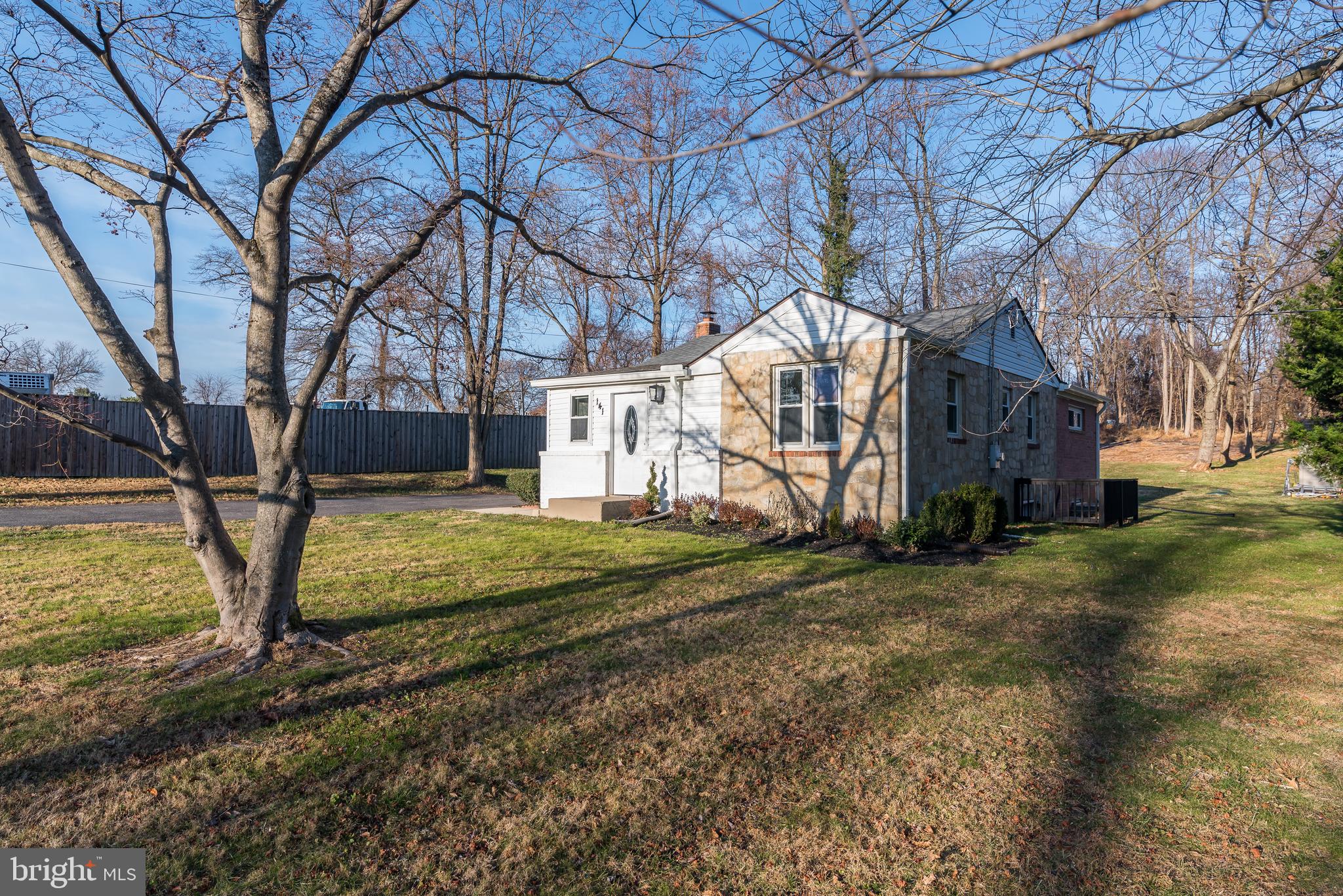 141 Awkard Lane Silver Spring, MD 20905 - Photo 6 of 50 Gallery Image 6